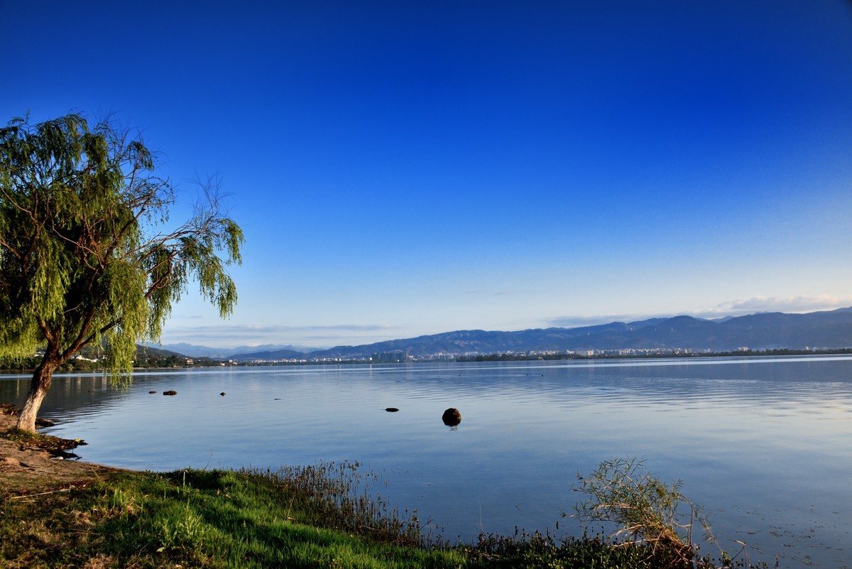 邛海湖畔【12】