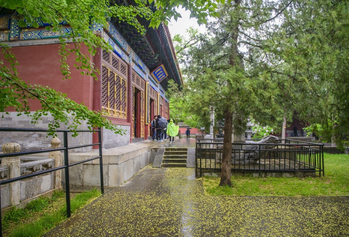 雨中的千年古寺-中关村在线摄影论坛