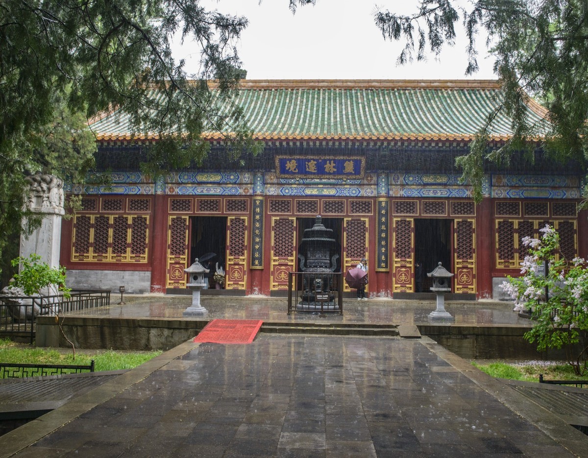 雨中的千年古寺-中关村在线摄影论坛