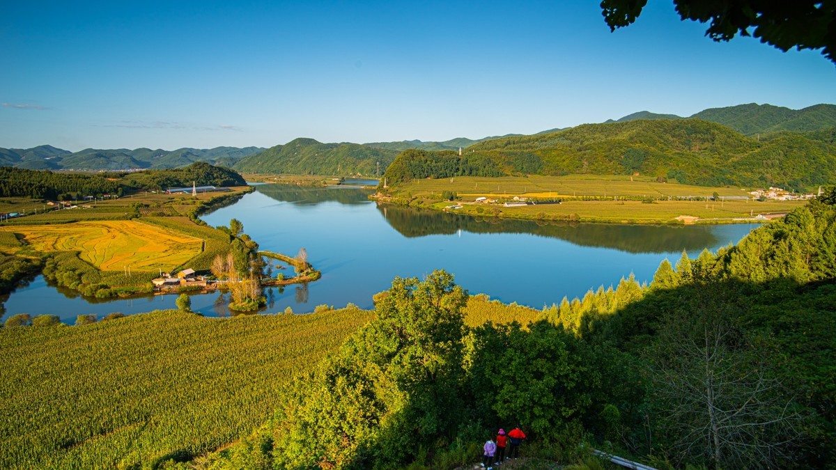 秀美山村米仓沟