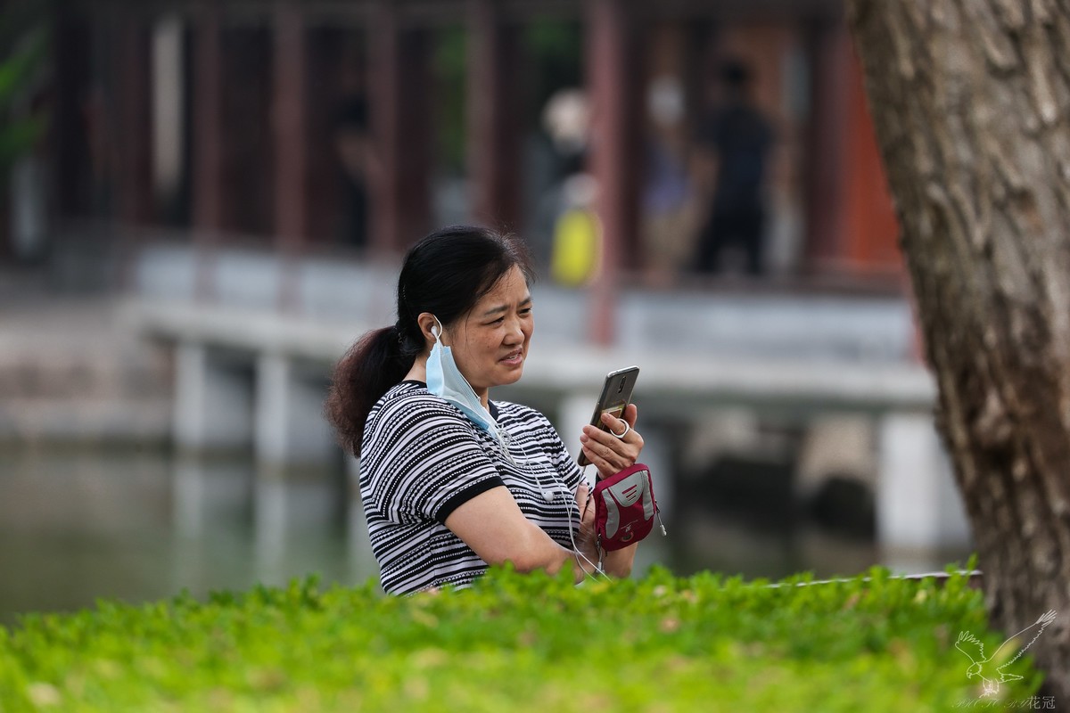 佳能是在示弱竞争还是玩田忌赛马或者修炼成精发大招？