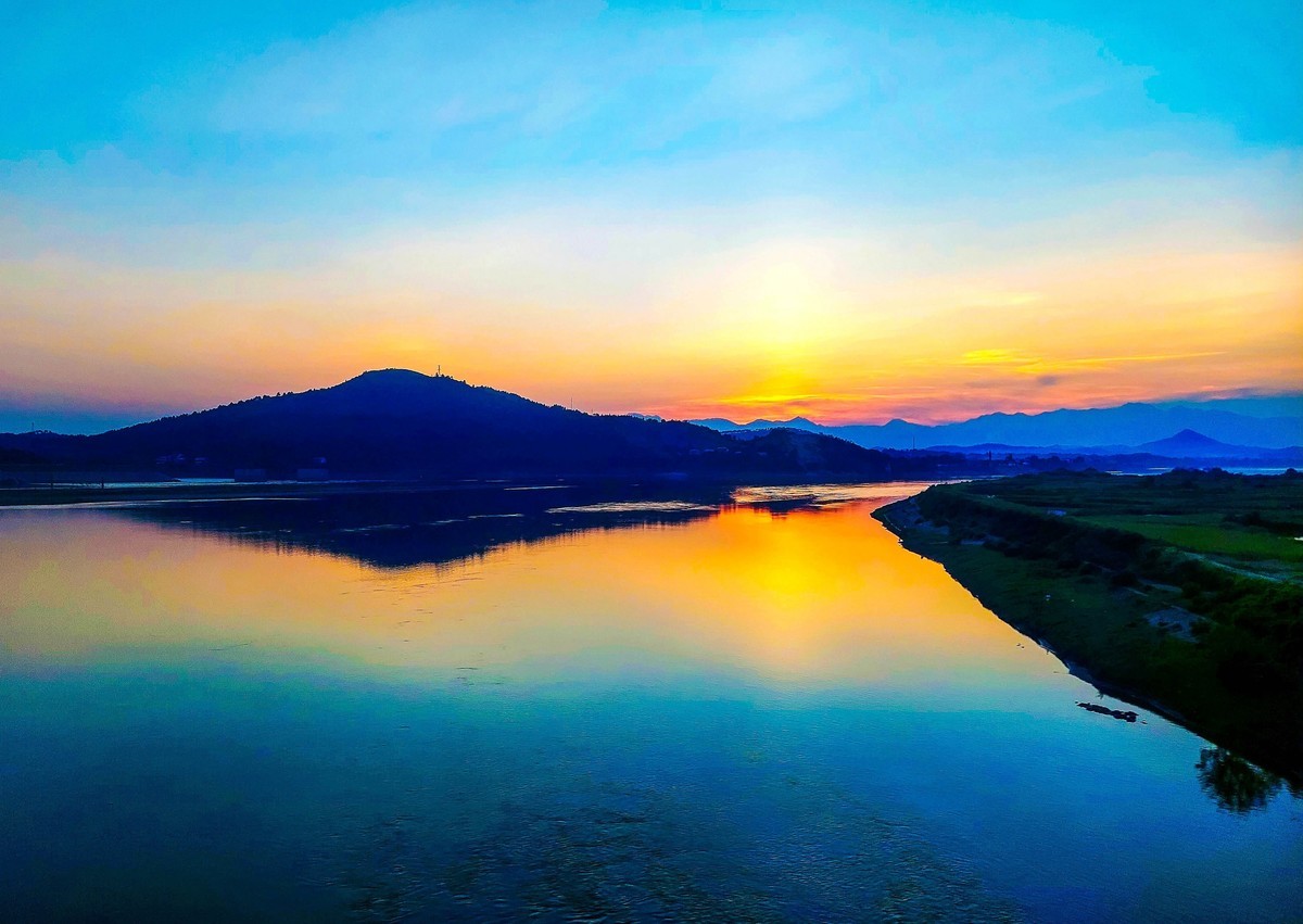 旅行列车上抓拍
