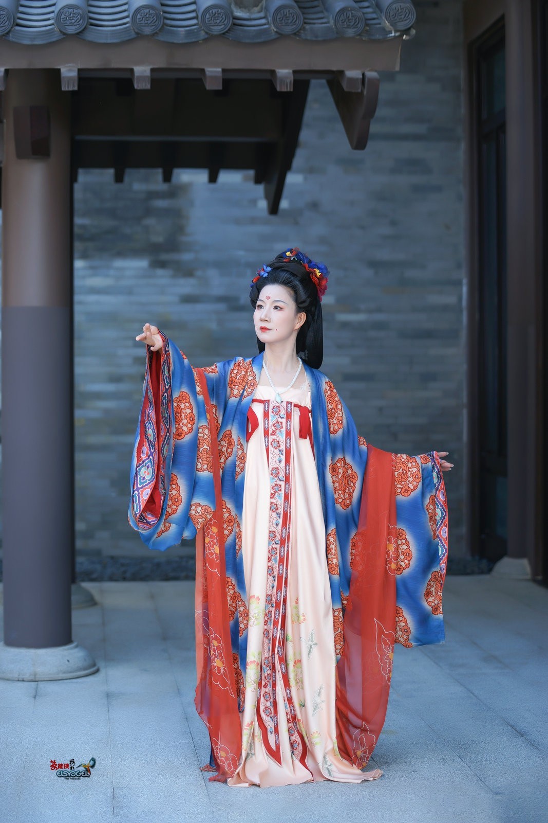 【君玉兰·引路菩萨】---婉灵