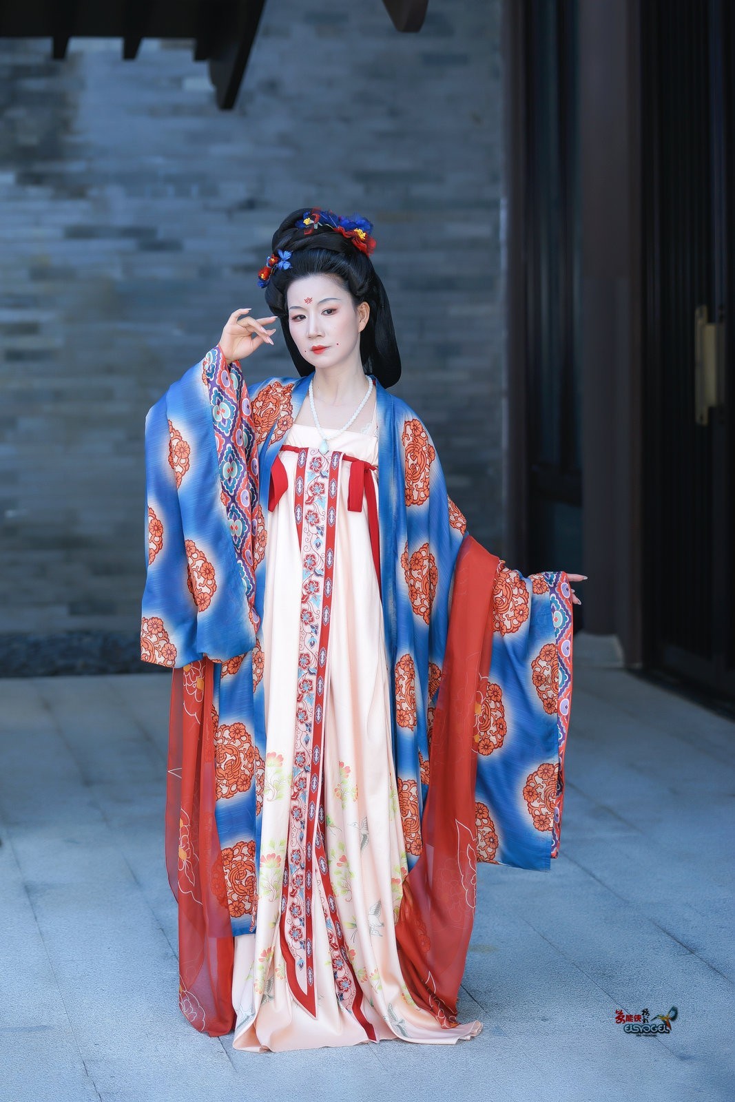 【君玉兰·引路菩萨】---婉灵