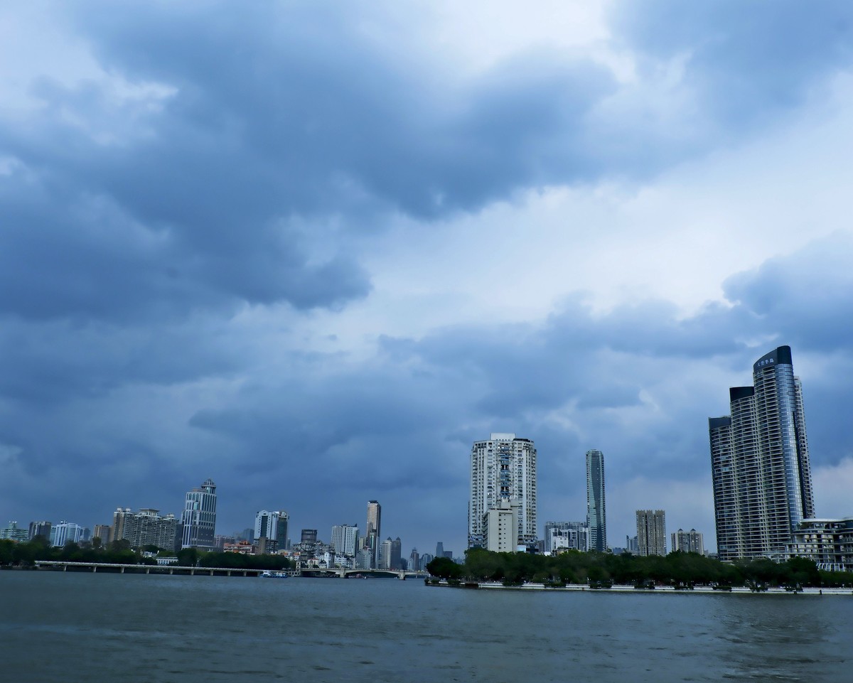 沿江景色（二）