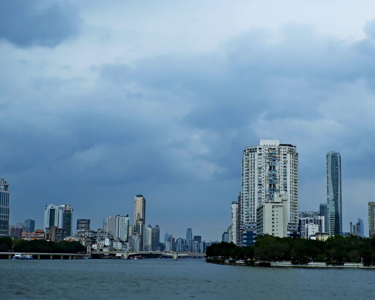 沿江景色（二）