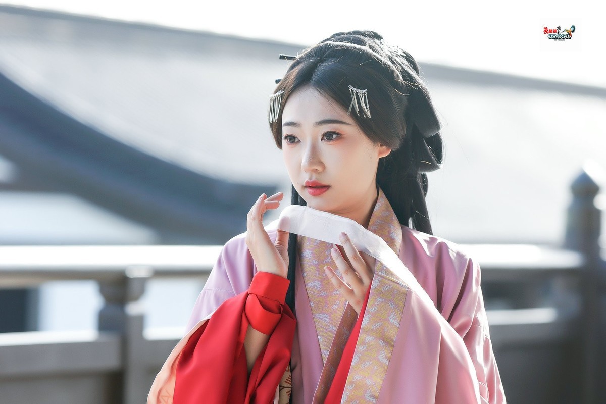 【桃之夭夭，灼灼其华】---兔子