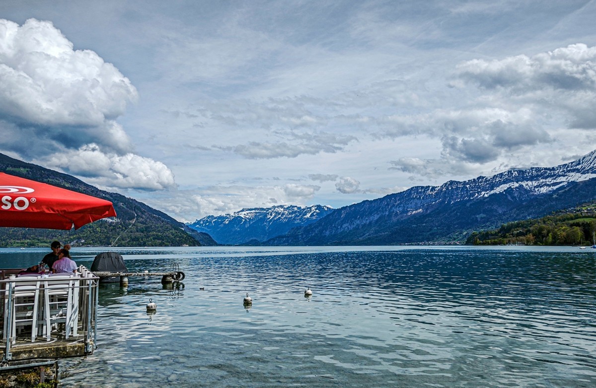 湖景--”因特拉肯“（瑞士）