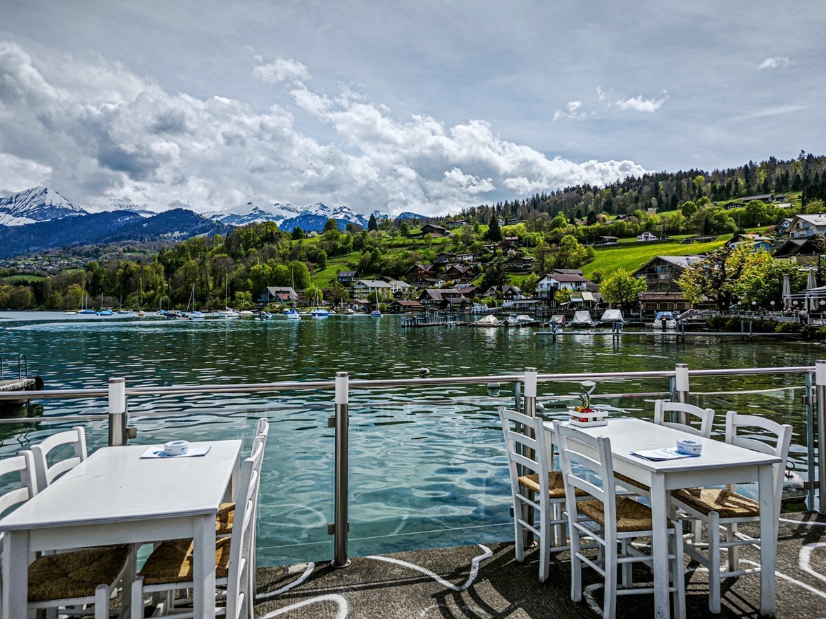 湖景--”因特拉肯“（瑞士）