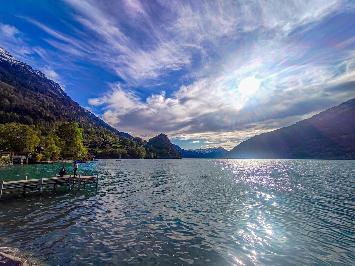 湖景--”因特拉肯“（瑞士）