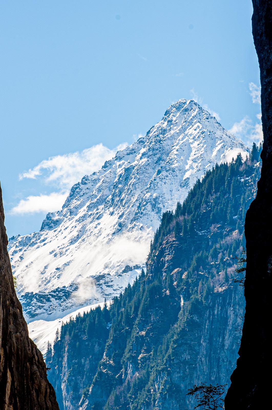 最窄之--“阿尔皮斯山大峡谷”（瑞士）