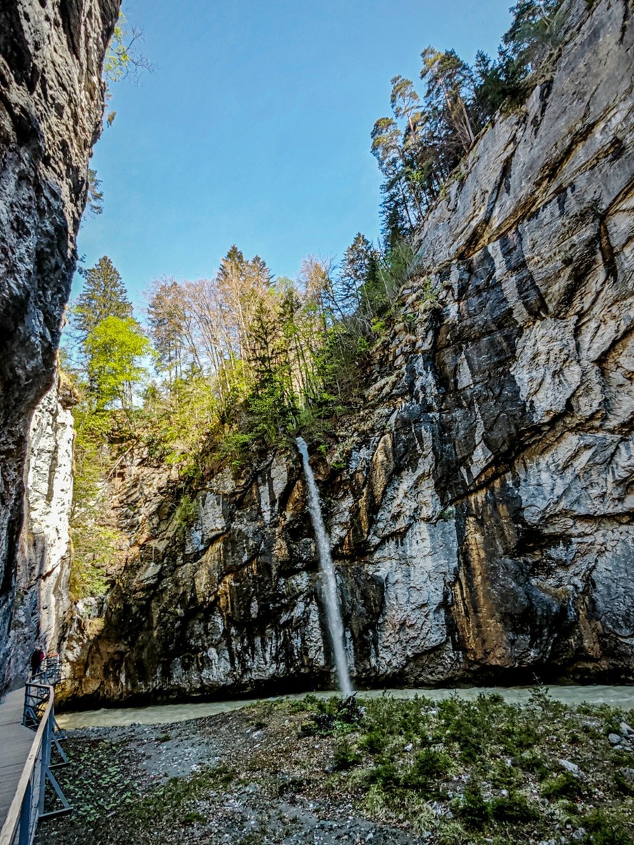 最窄之--“阿尔皮斯山大峡谷”（瑞士）