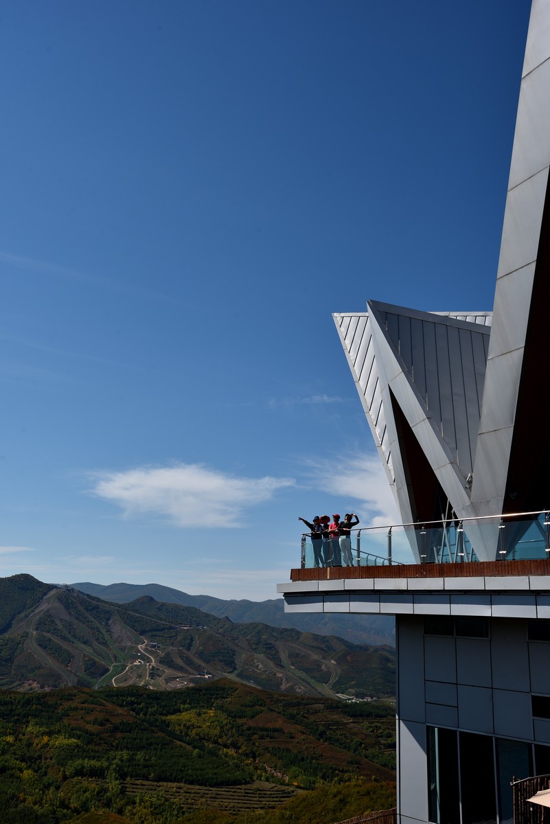 翠云山银河滑雪场星芒图书馆2/3