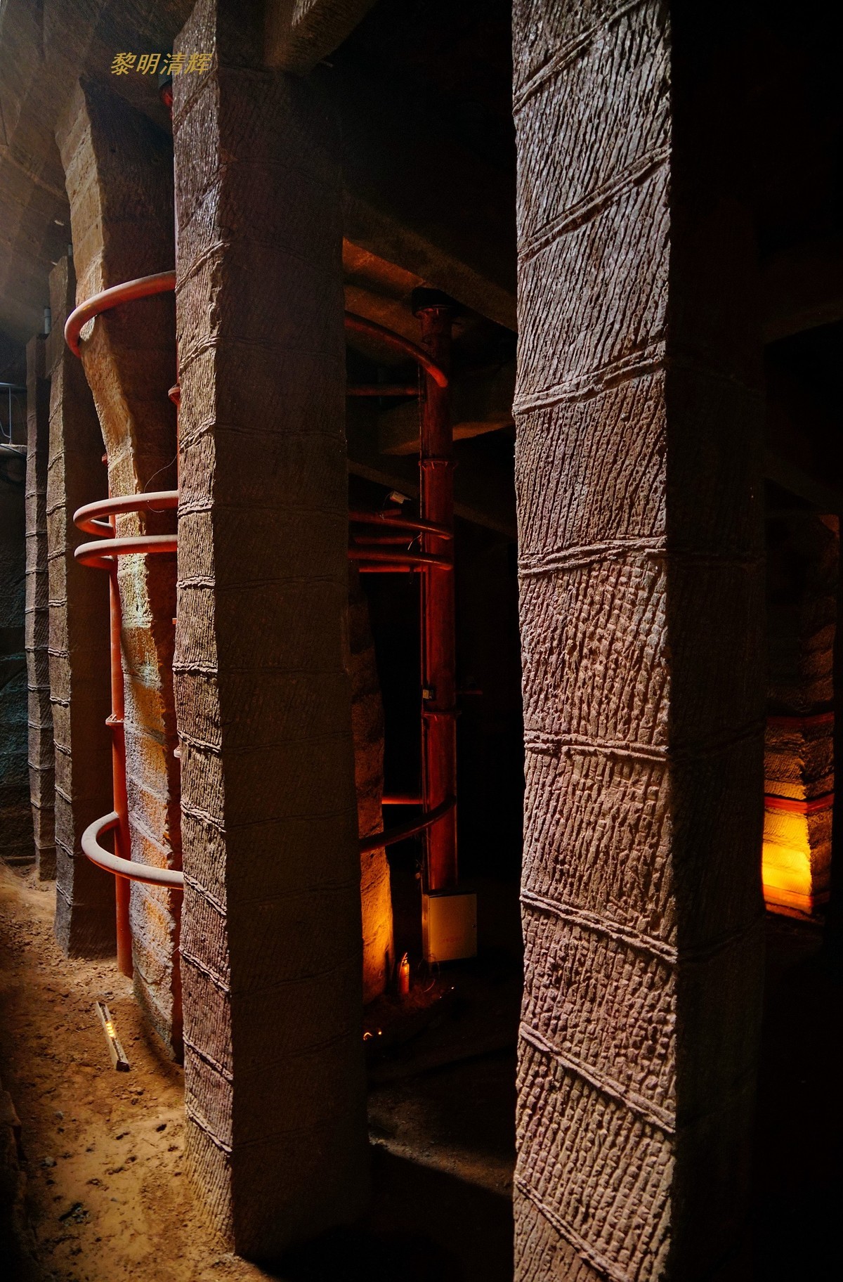 神秘的龙游石窟—2