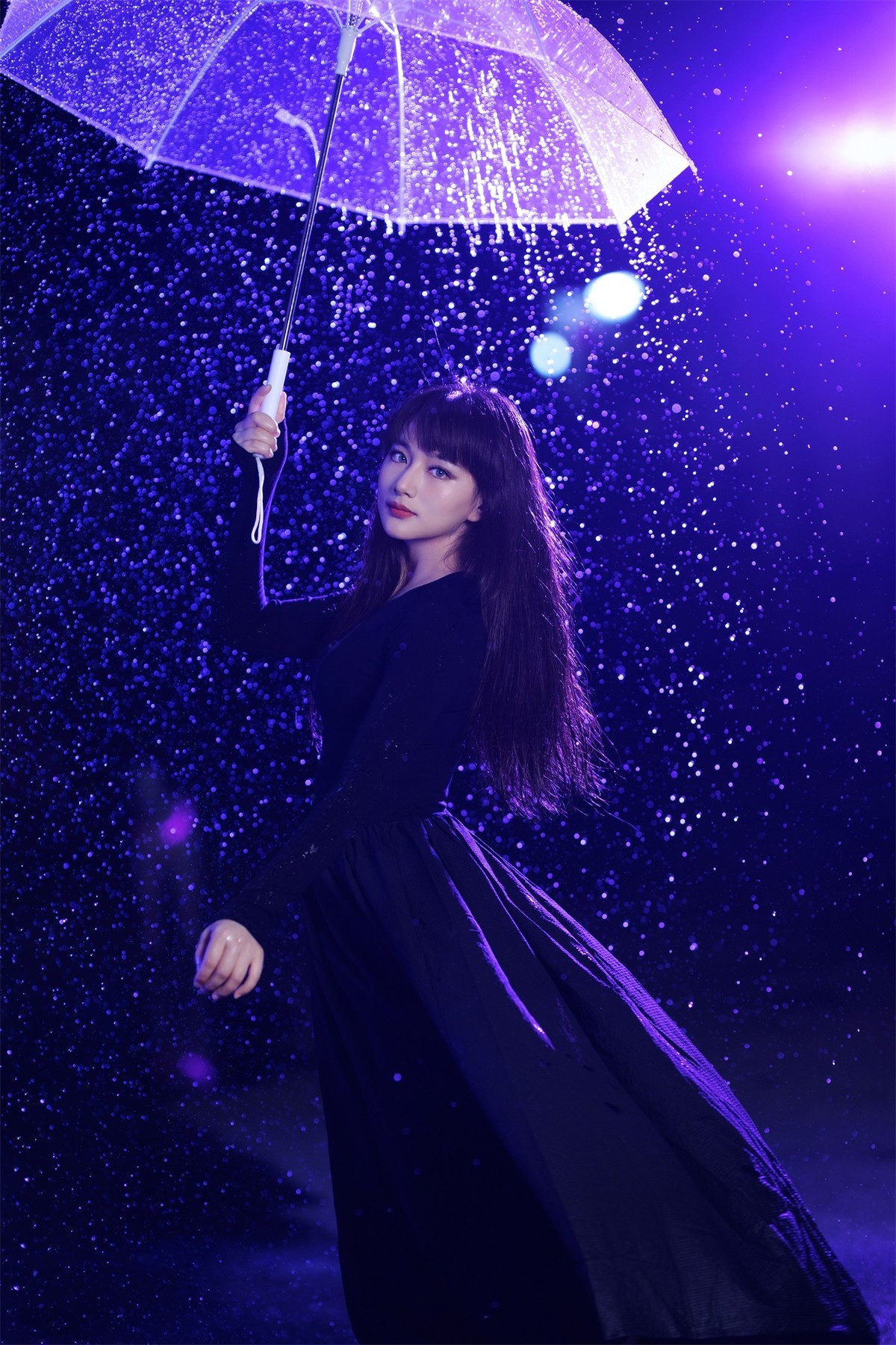 忘情冷雨夜