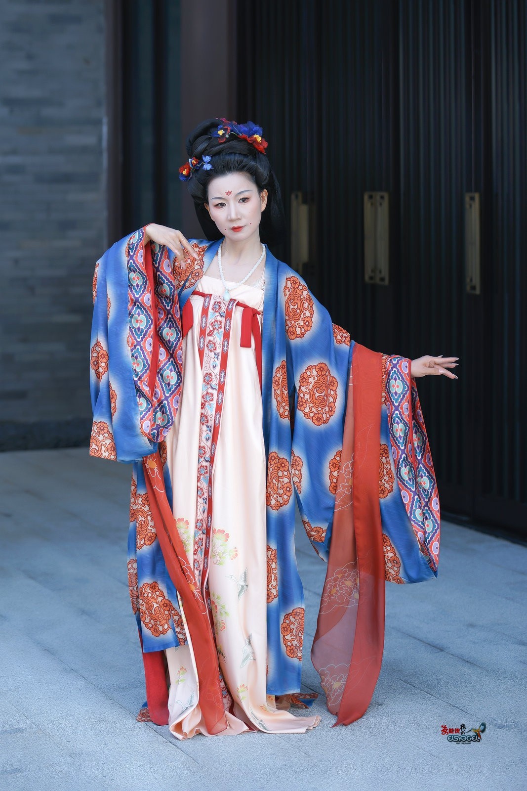 【君玉兰·引路菩萨】---婉灵