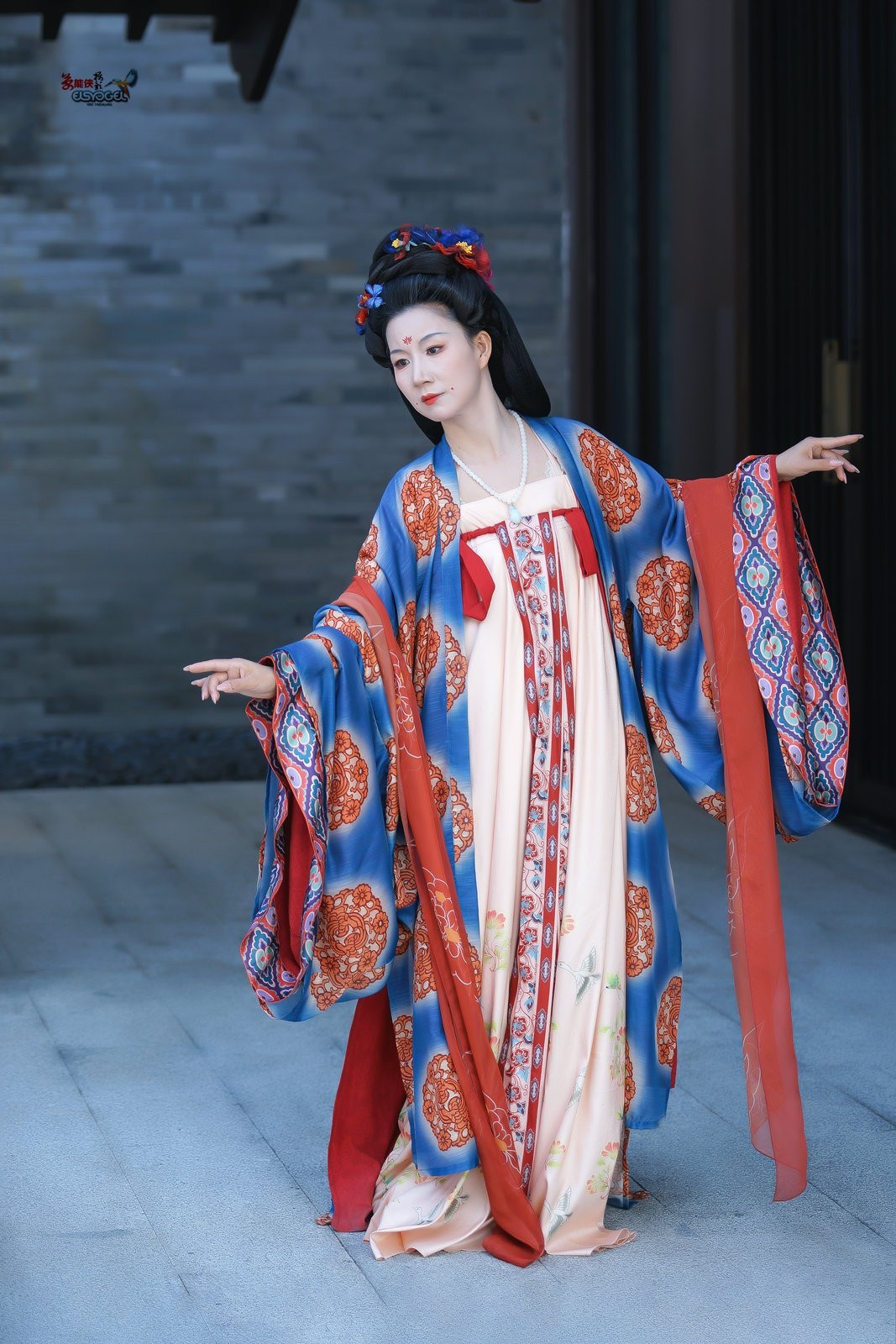 【君玉兰·引路菩萨】---婉灵