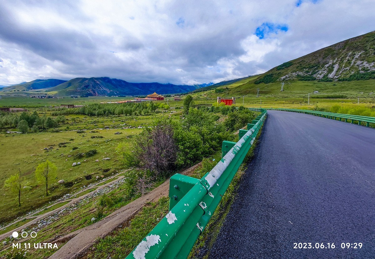 上海～成都～拉萨骑游随拍（70）丹霞小镇