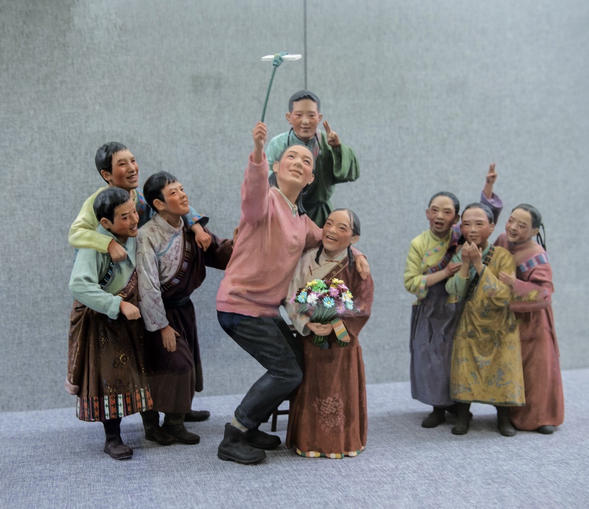 天津泥人张精美彩塑