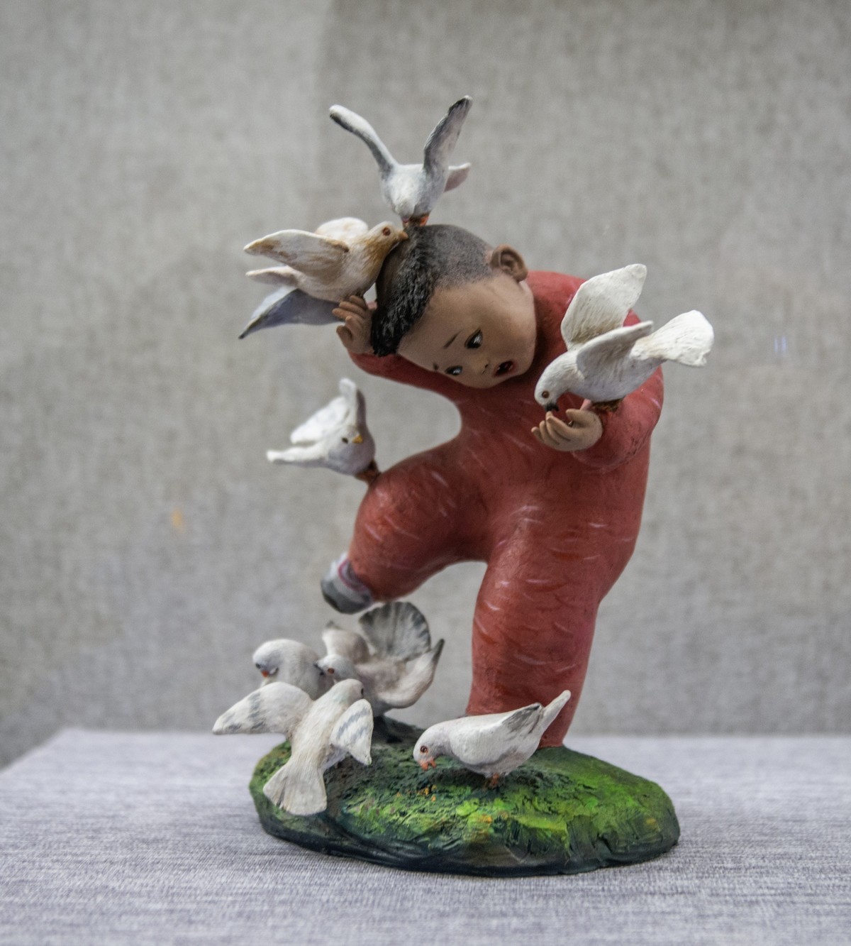 天津泥人张精美彩塑