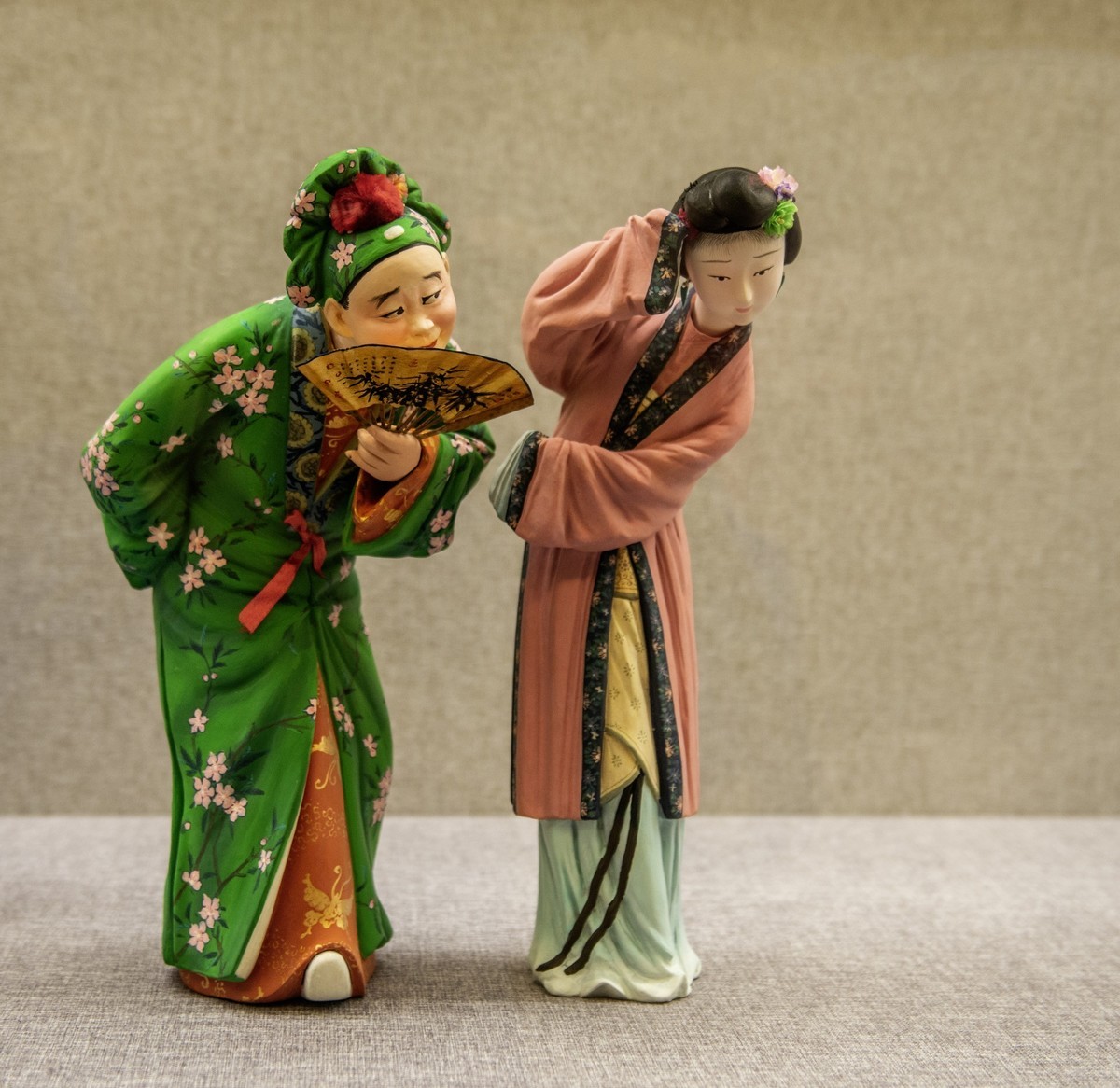 天津泥人张精美彩塑