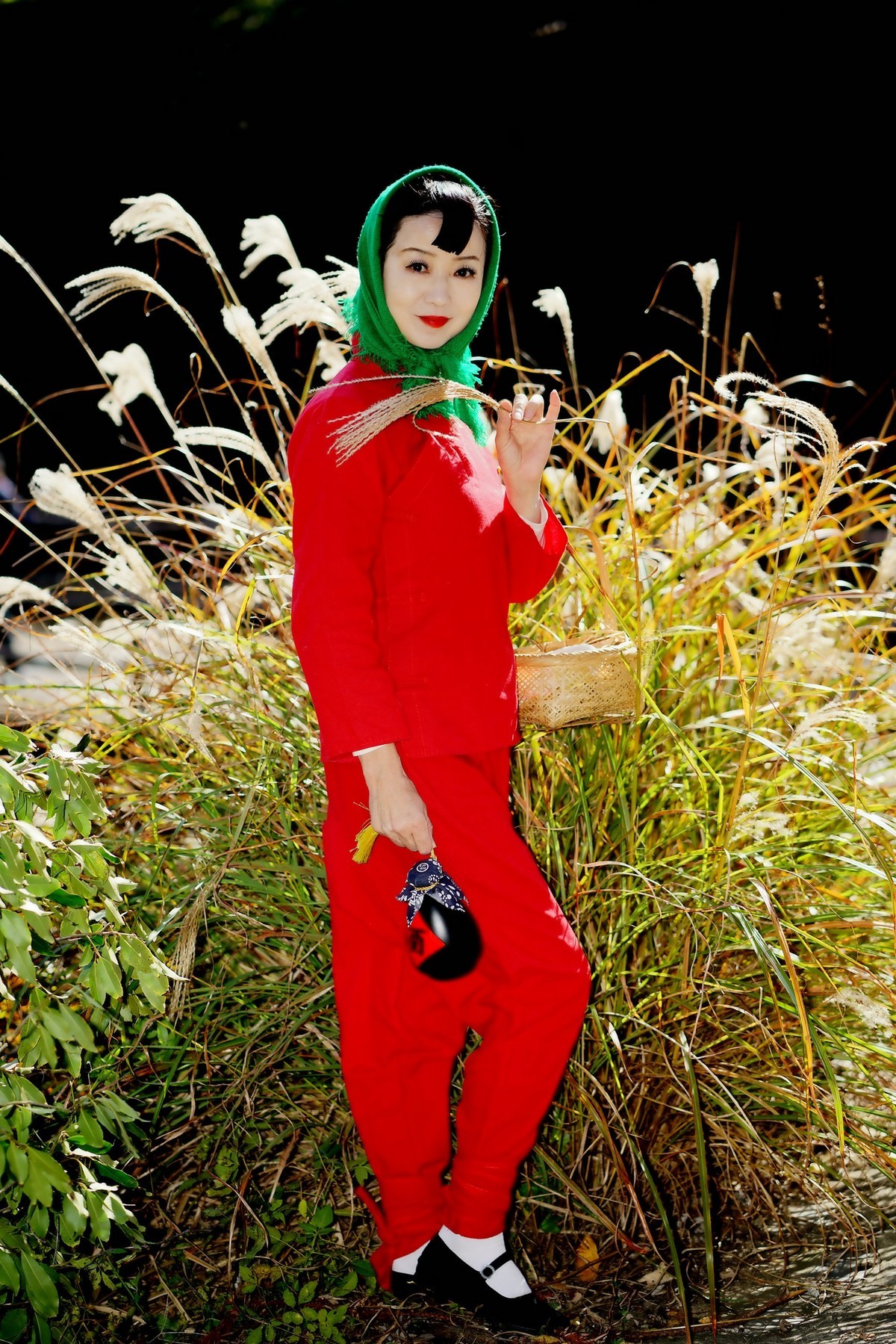 清凉寨刘家山村漂亮村姑！