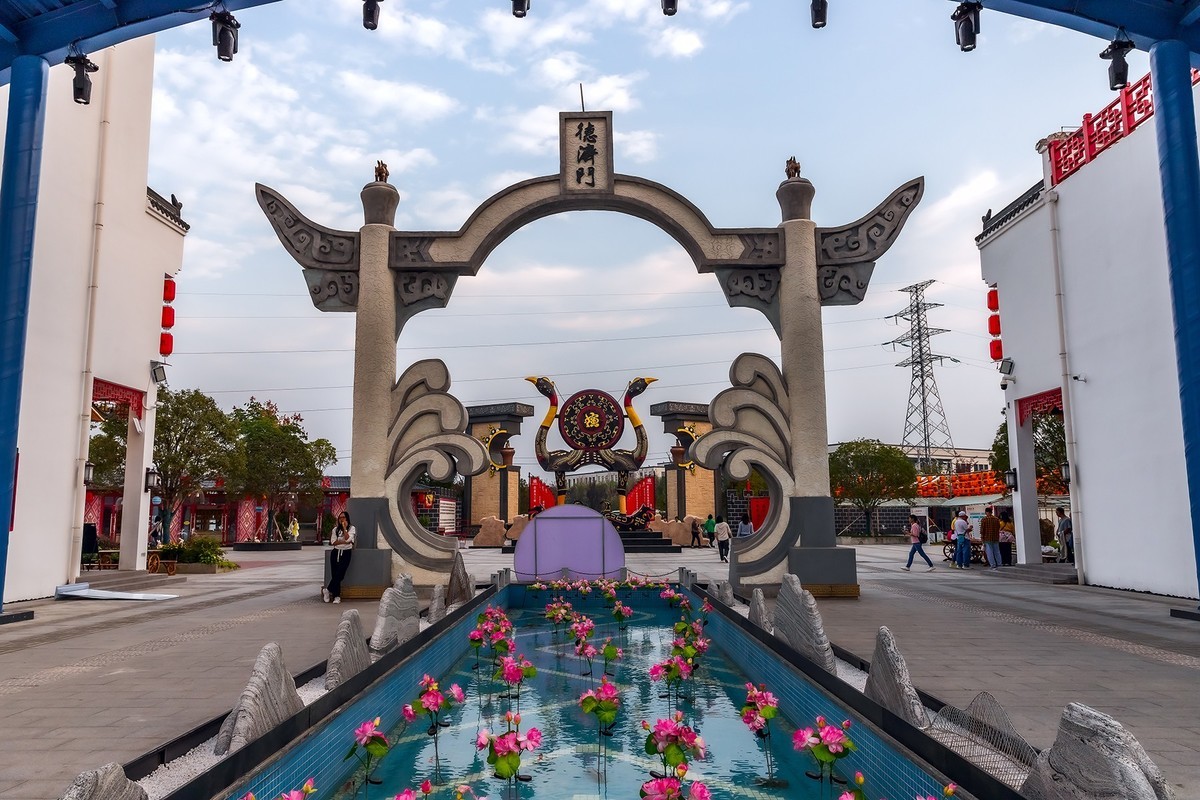 旅游记录 ：湖北 · 宜昌 · 三峡民俗演艺城