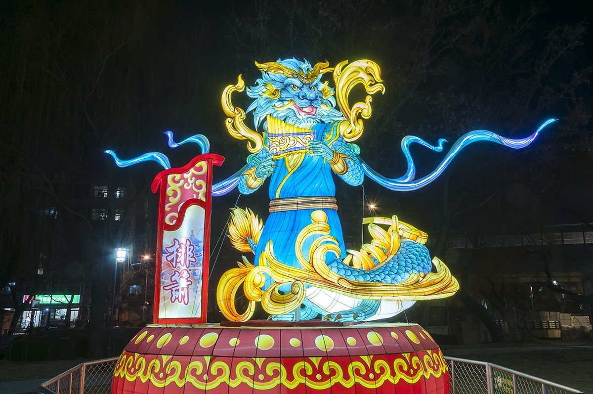 2025明湖夜色美-2