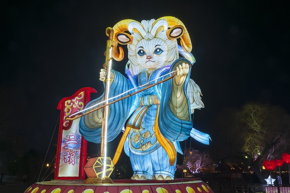 2025明湖夜色美-2