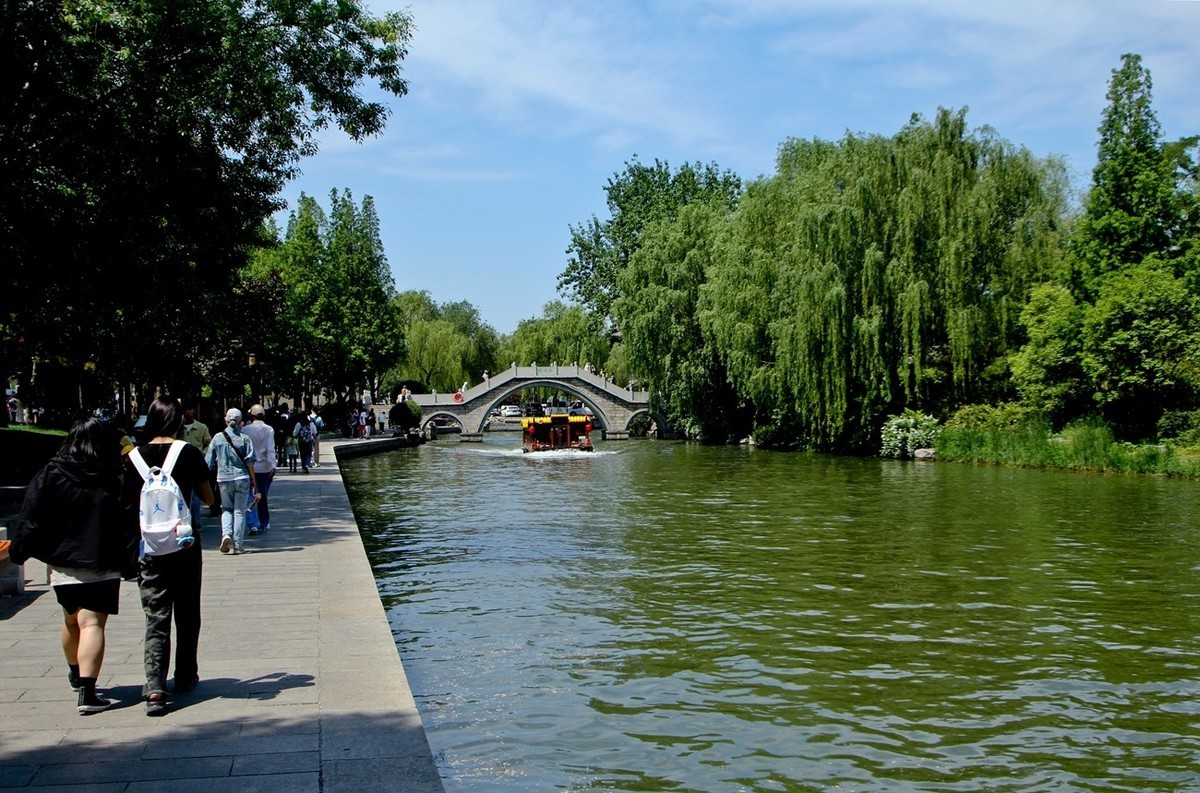 暮春——假日明湖