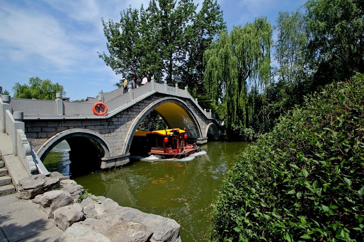 暮春——假日明湖