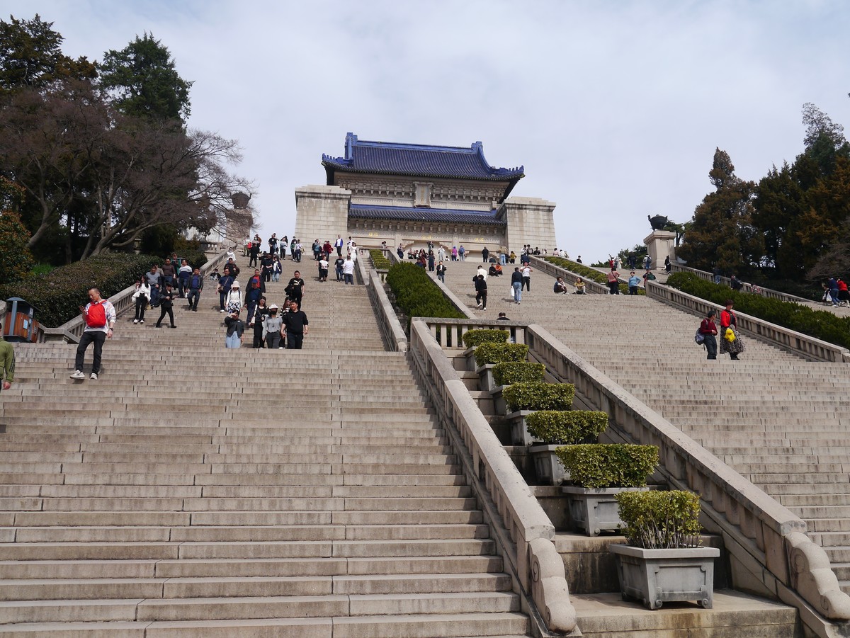 江南行之南京篇--拜谒中山陵