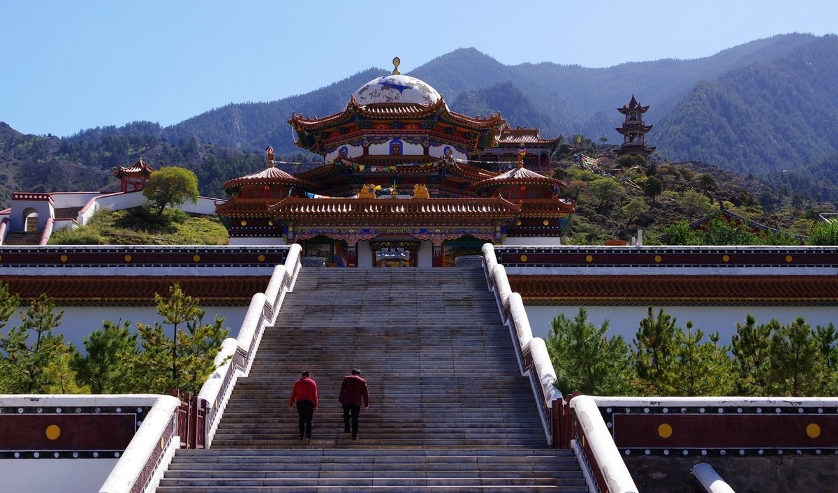 贺兰山北寺掠影