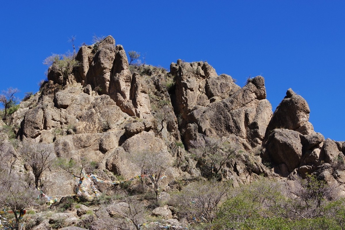 贺兰山北寺掠影