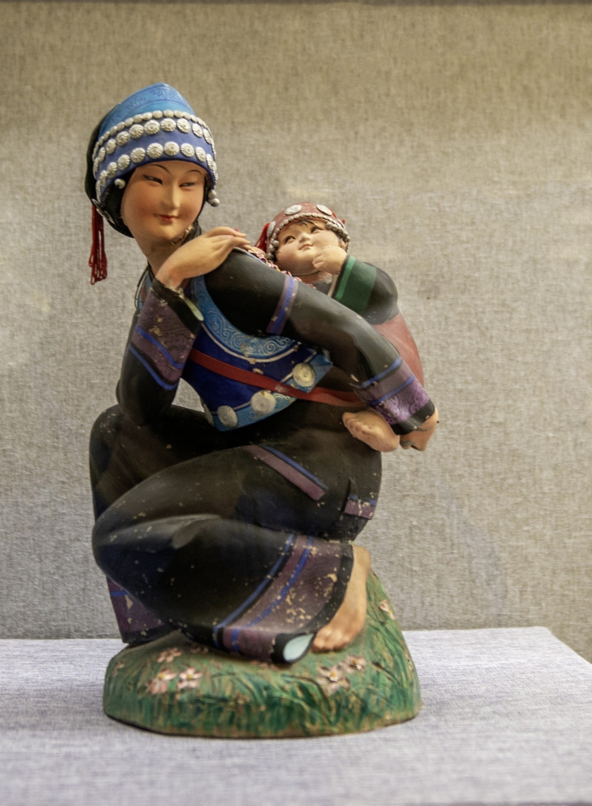 天津泥人张精美彩塑