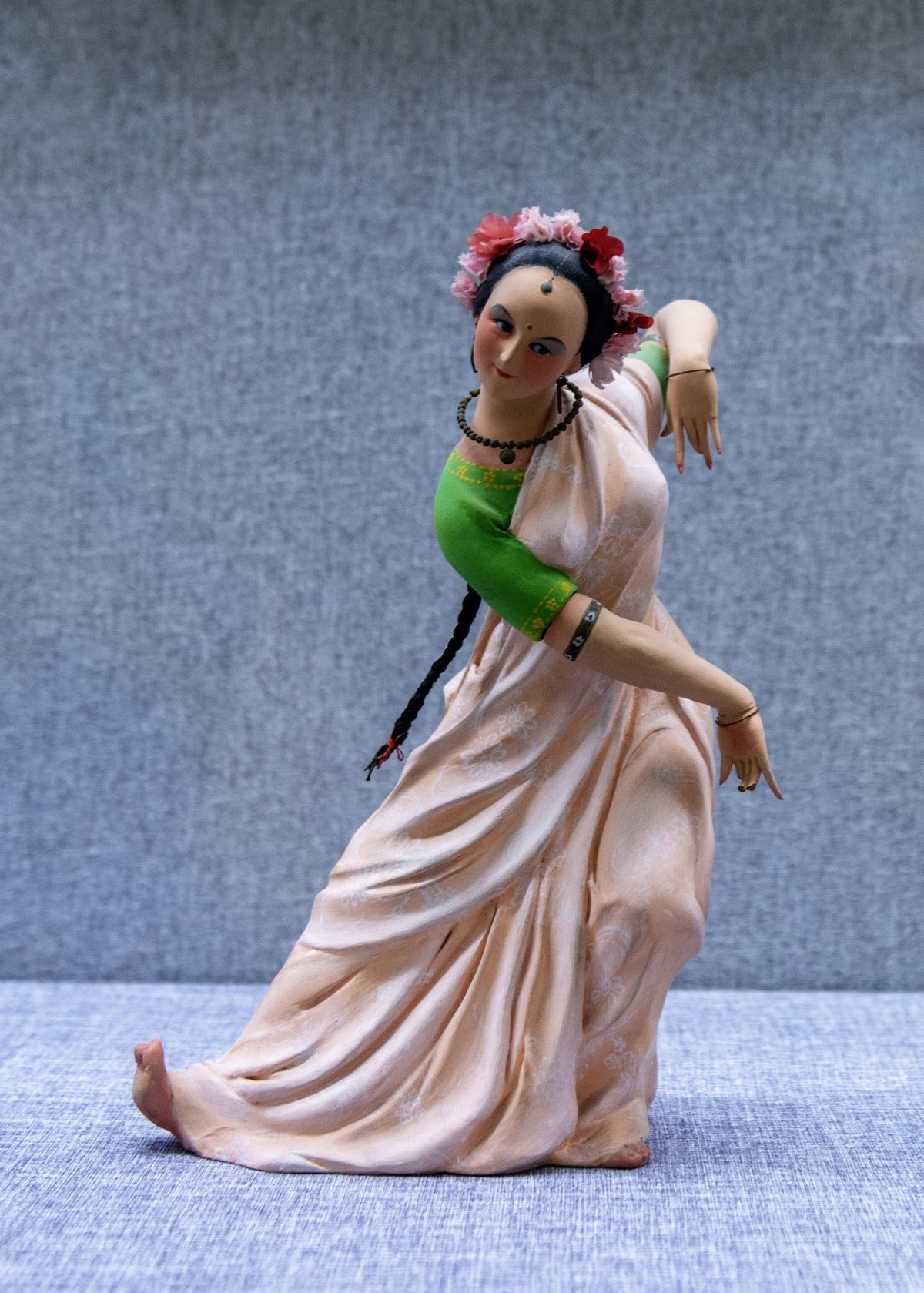 天津泥人张精美彩塑