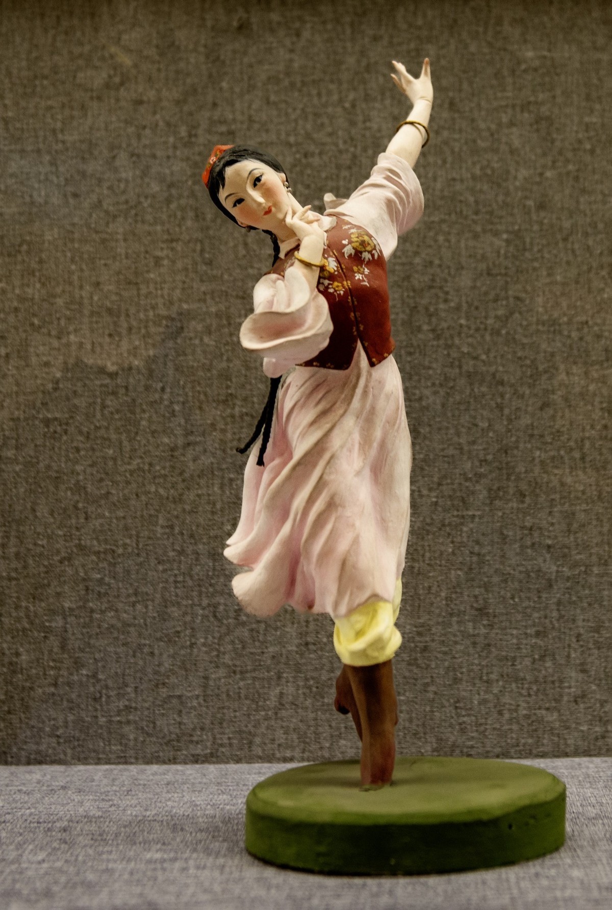 天津泥人张精美彩塑