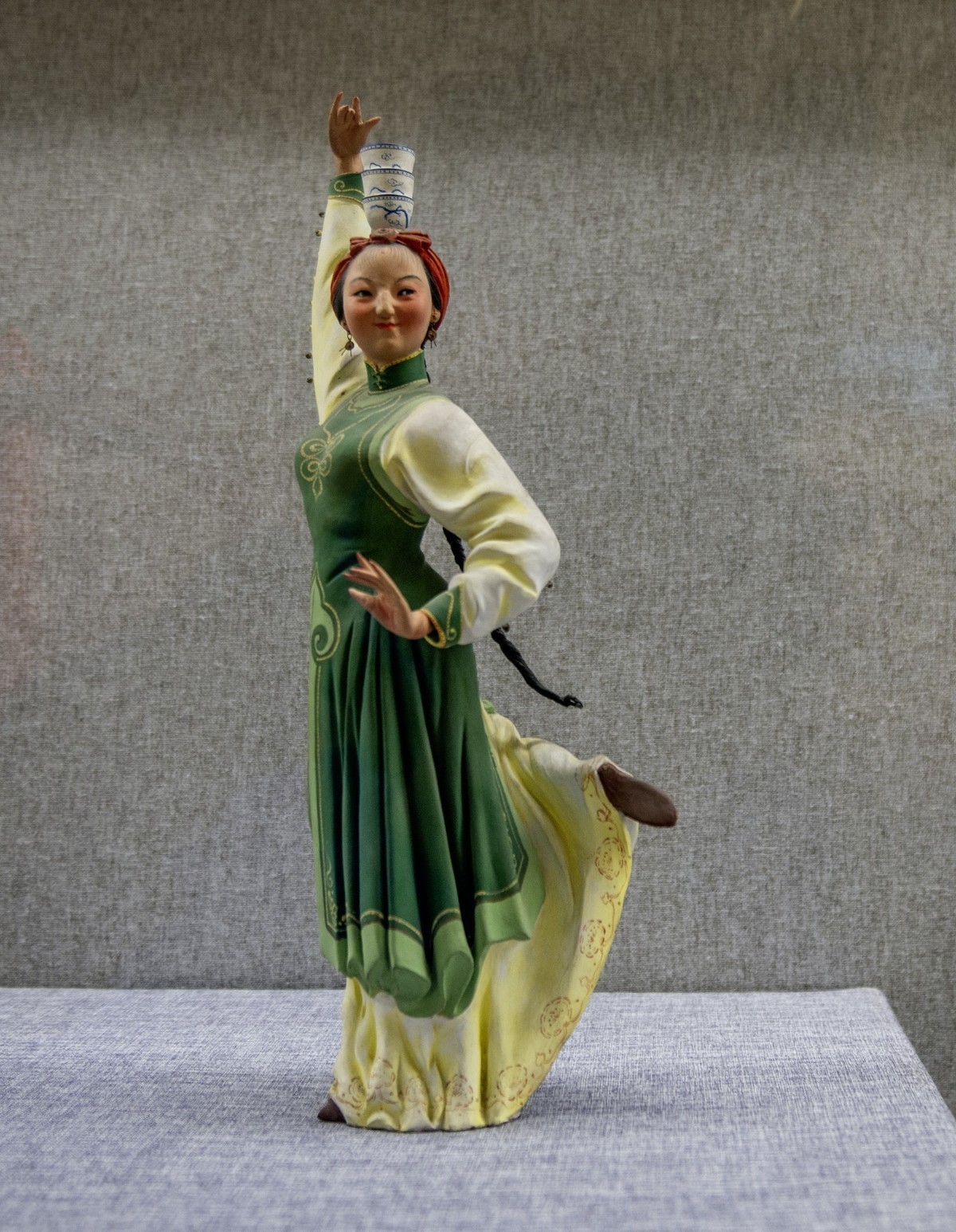 天津泥人张精美彩塑