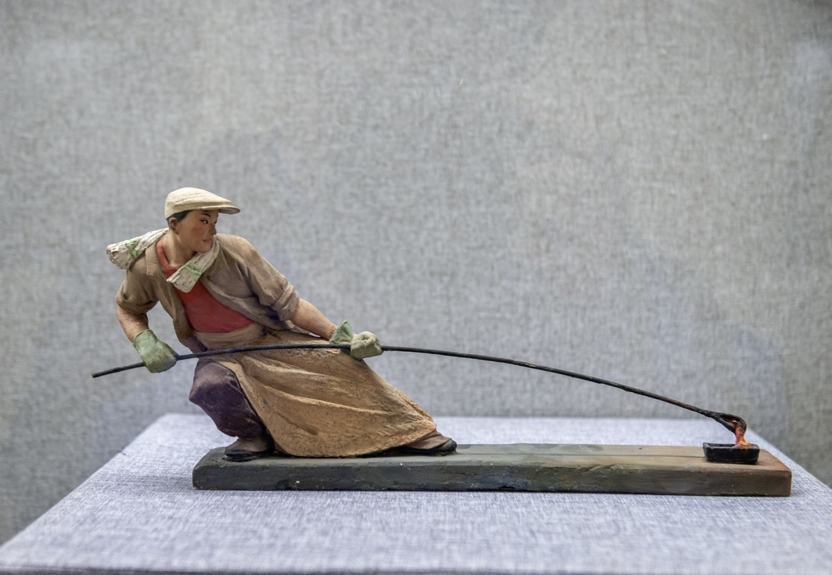 天津泥人张精美彩塑