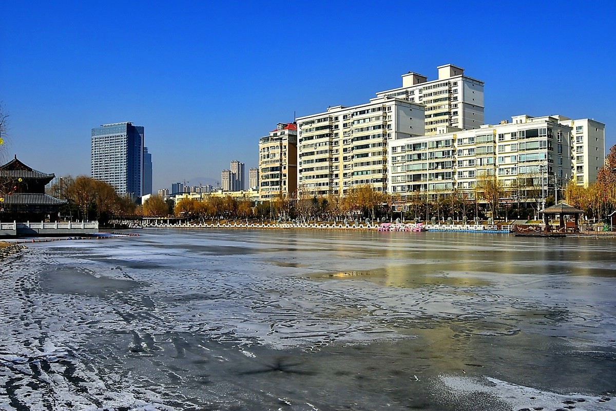 兰州冬季  准备过年