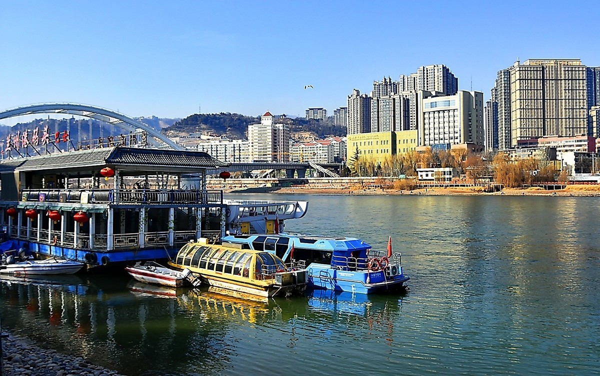 兰州冬季  准备过年