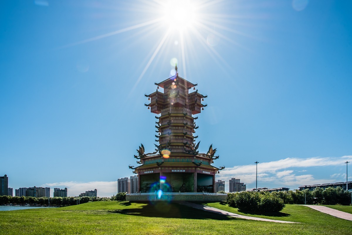 【镜头里】第1333号：唐山·运河唐人街之凤凰阁