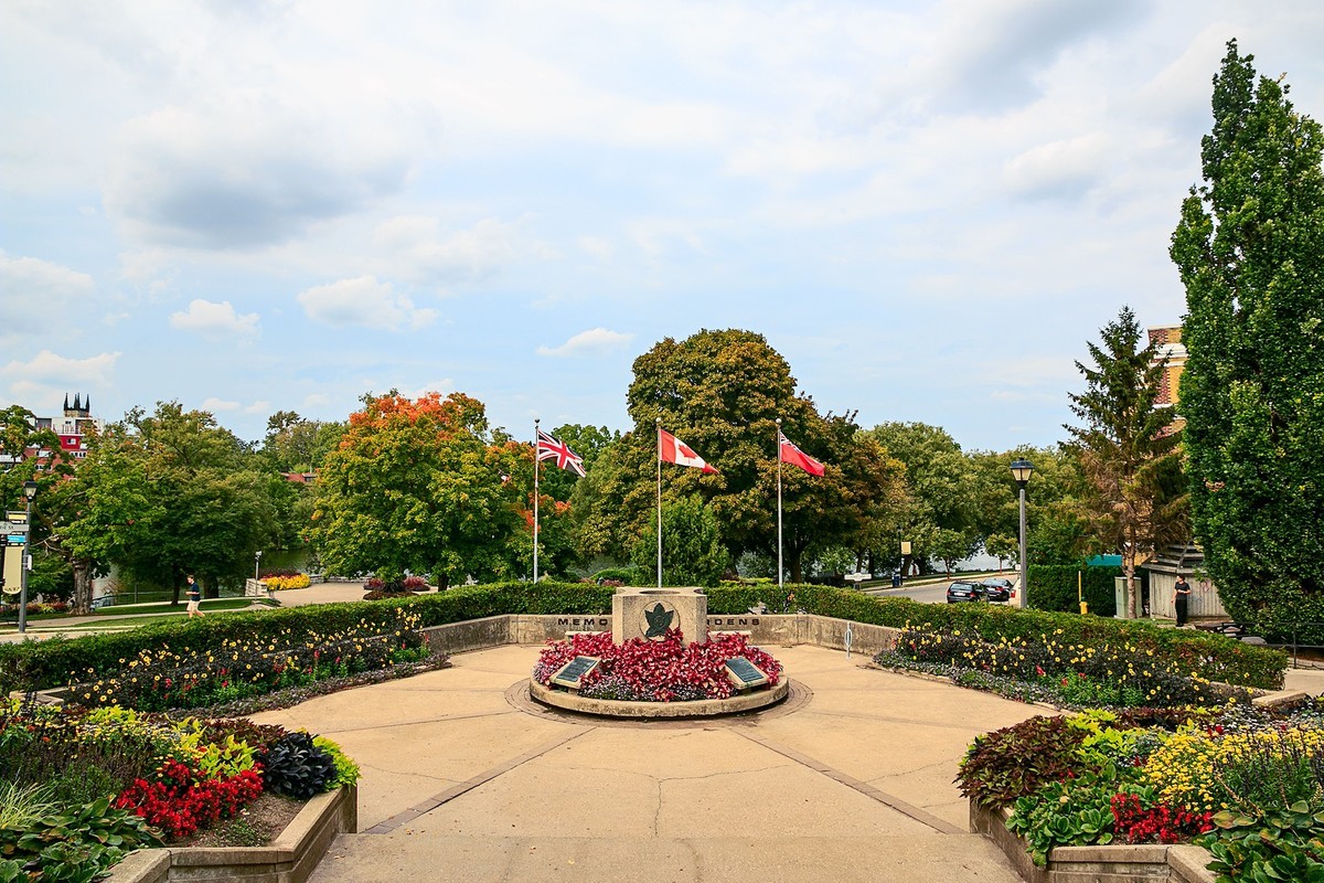 加拿大、美国游记（125）：（加）安大略 · 坡斯 · 斯特拉福德镇