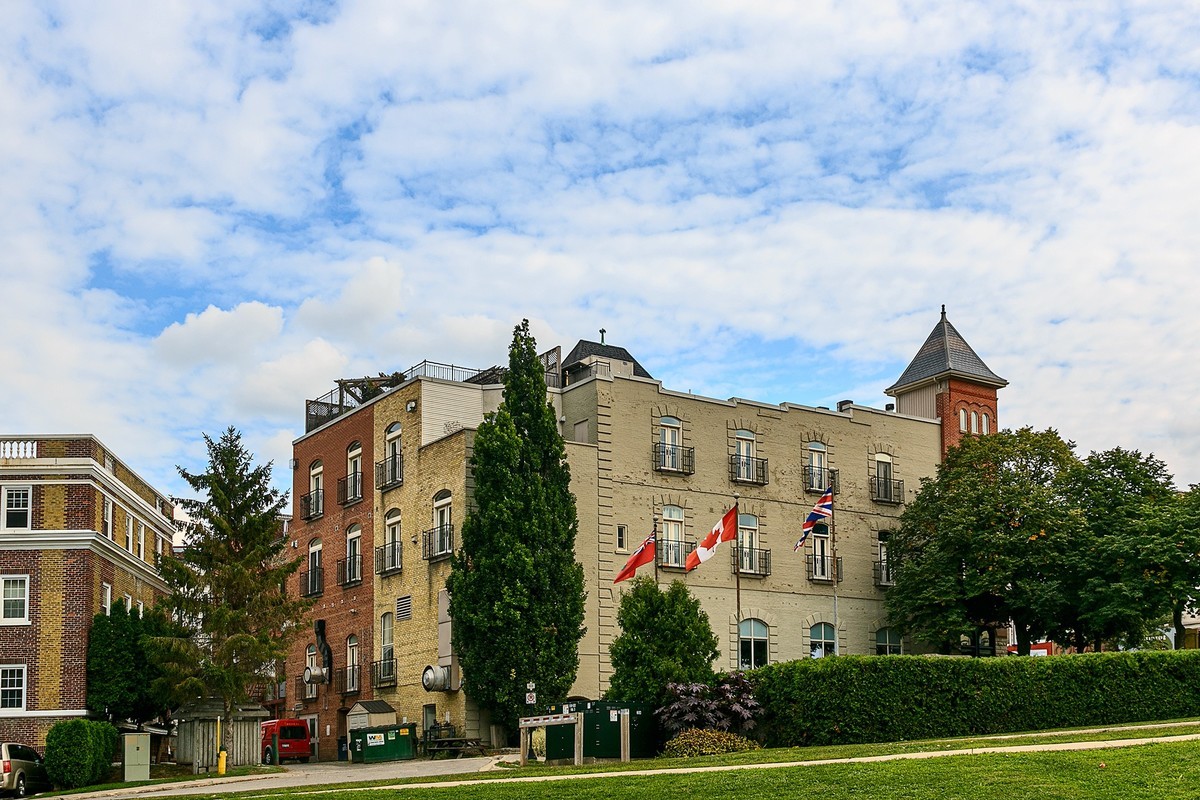 加拿大、美国游记（125）：（加）安大略 · 坡斯 · 斯特拉福德镇