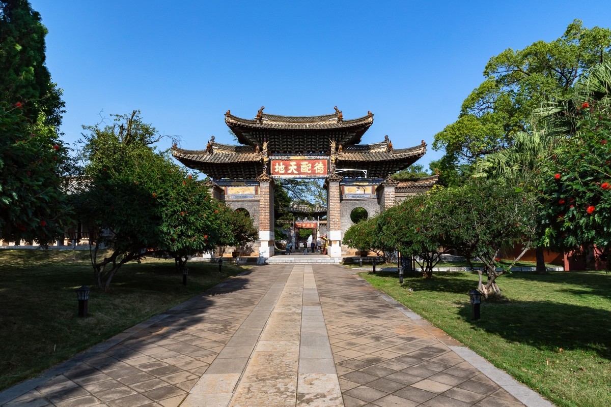 建水古城 · 游记