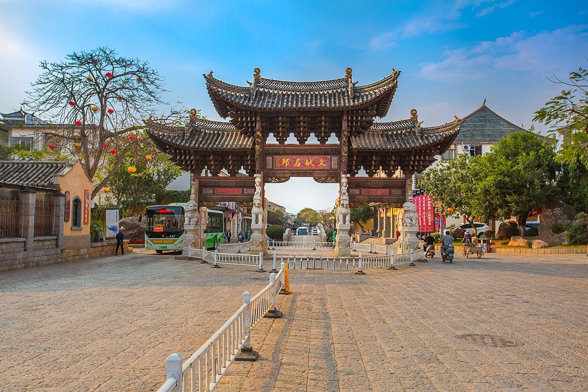 2025-05-08云南建水临安米轨火车站（一）