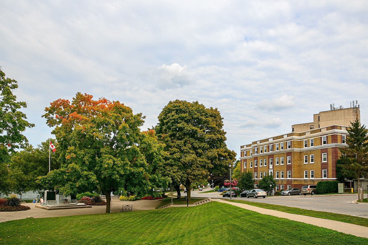 加拿大、美国游记（125）：（加）安大略 · 坡斯 · 斯特拉福德镇