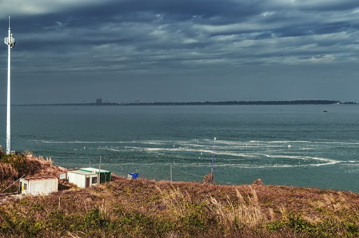 防城港 · 白龙炮台 · 怪石滩