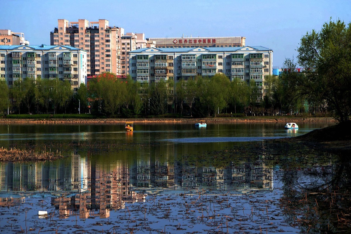 夕阳余辉下的公园（1）