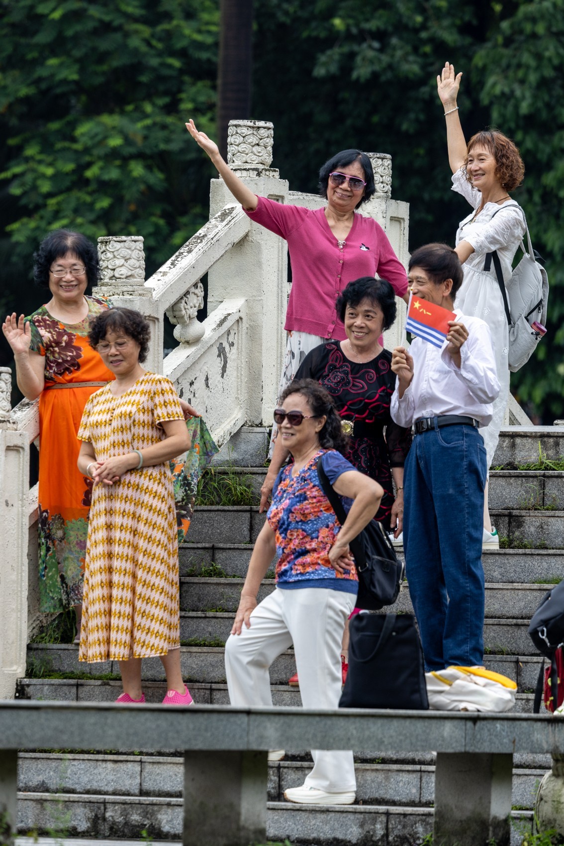 雨后荷塘（10）